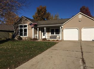 9349 Helmsdale Dr, Indianapolis, IN
