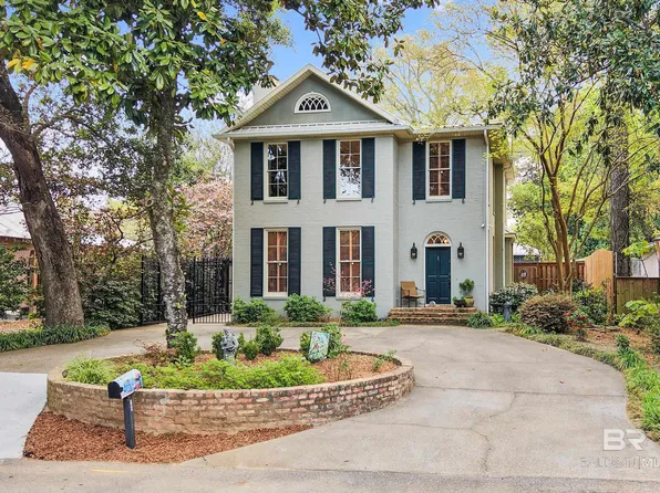 1436 5th St, Daphne, AL 36526