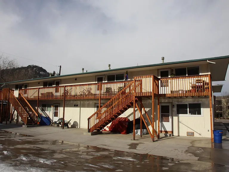 348 Arapahoe Ave #11 — Photo 3
