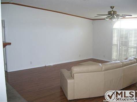 5th image of 485 Homecrest Dr
