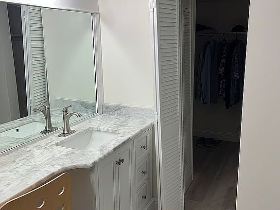4th image of 1083 Forest Lakes Dr