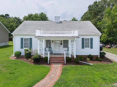 115 N Thomas St, South Hill, VA, 23970