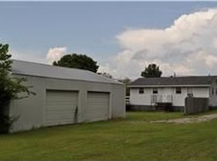 16 Camargo Rd, Fayetteville, TN 37334