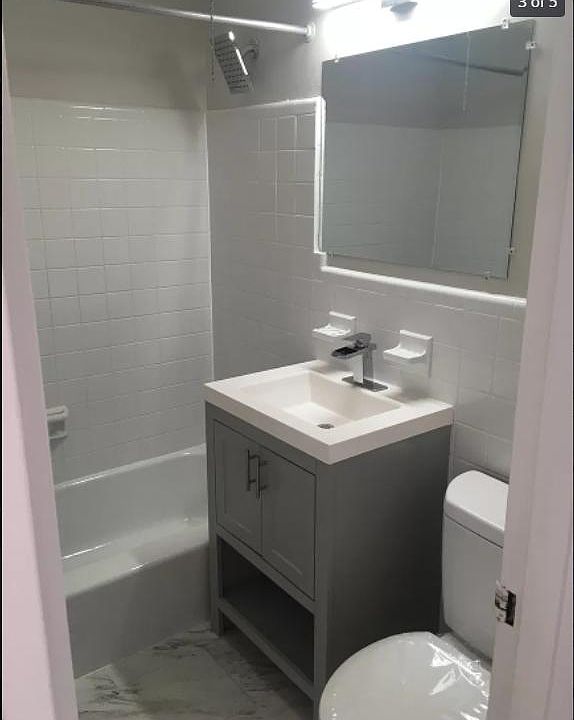 2nd image of 7801 Bustleton Ave #204