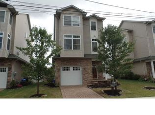 469 Flamingo St APT C, Philadelphia, PA 19128
