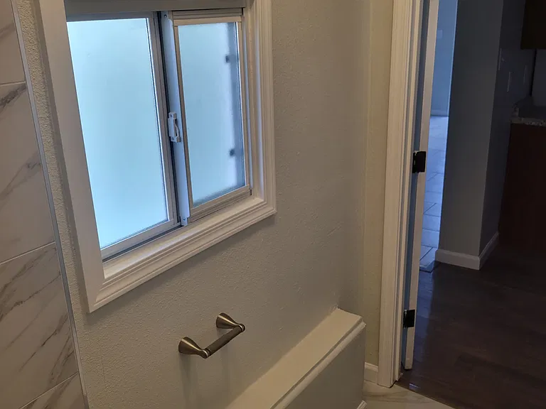 1021 E Garfield St #2 — Photo 12