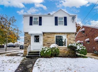 5722 Biddulph Ave, Cleveland, OH 44144