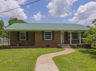 106 High St, Bell Buckle, TN 37020