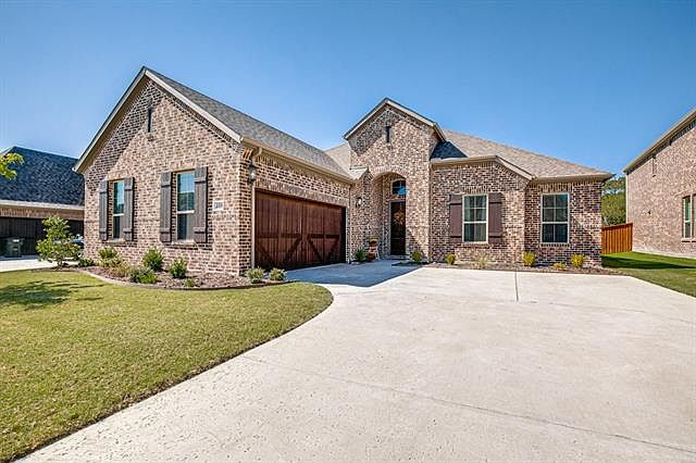 1st image of 408 Montrose Dr