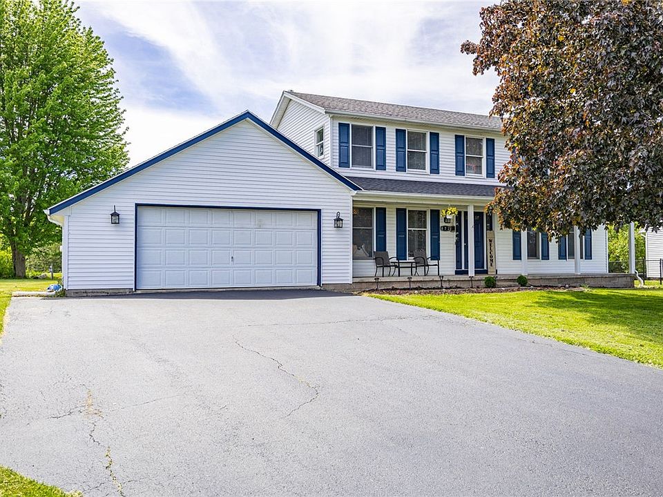 1st image of 872 Guinevere Dr