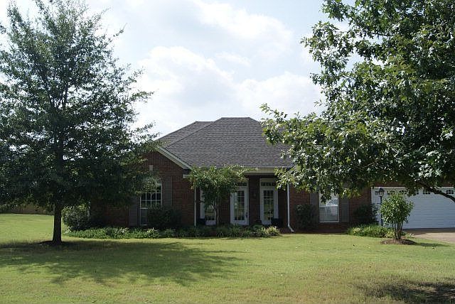 1st image of 154 Peyton Cir