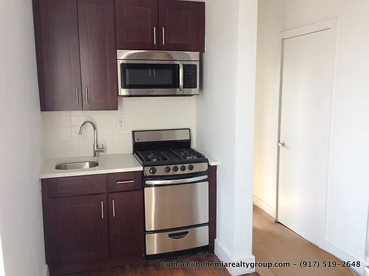 Rented by Bohemia Realty Group | media 13