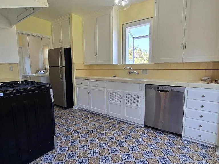 6279 Church St — Photo 35