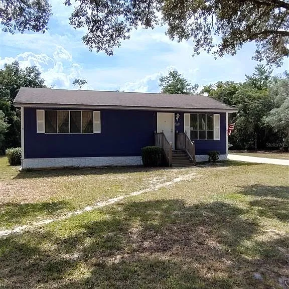 140 Bay Rd — Photo 1