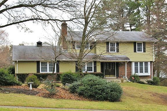 2nd image of 4800 Mermaid Blvd