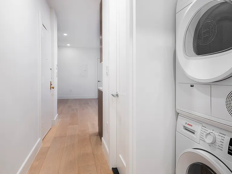 151 2nd Ave #5C — Photo 4