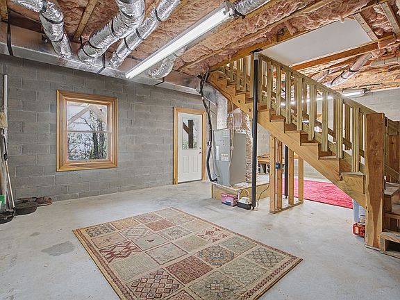 15th image of this home