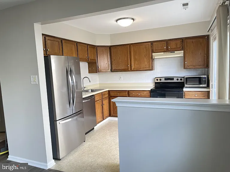 294 Woods Edge Pl — Photo 13