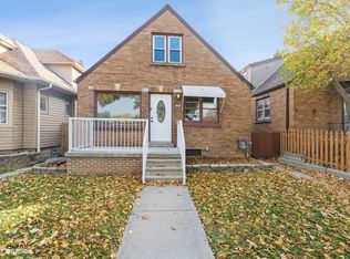2678 S 16th St, Milwaukee, WI 53215
