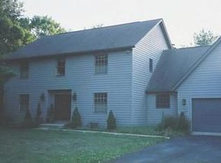 257 Cornell Rd, Hebron, OH 43025