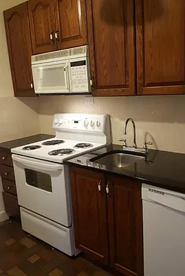 Rented by David Francis New York LLC | media 1