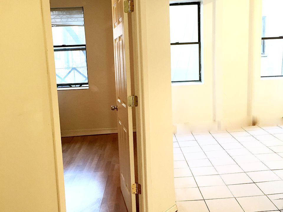 1st image of 58 E 7th St APT 3