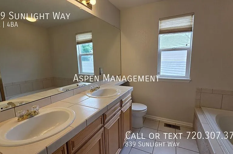 839 Sunlight Way — Photo 22