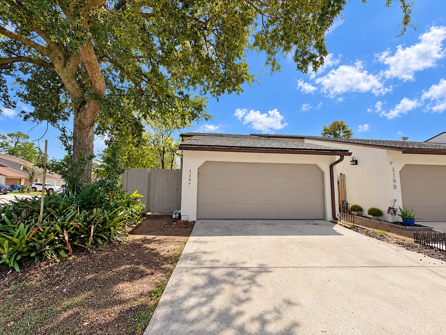 3 bed, 1824 sqft, $2,200 — Photo 1