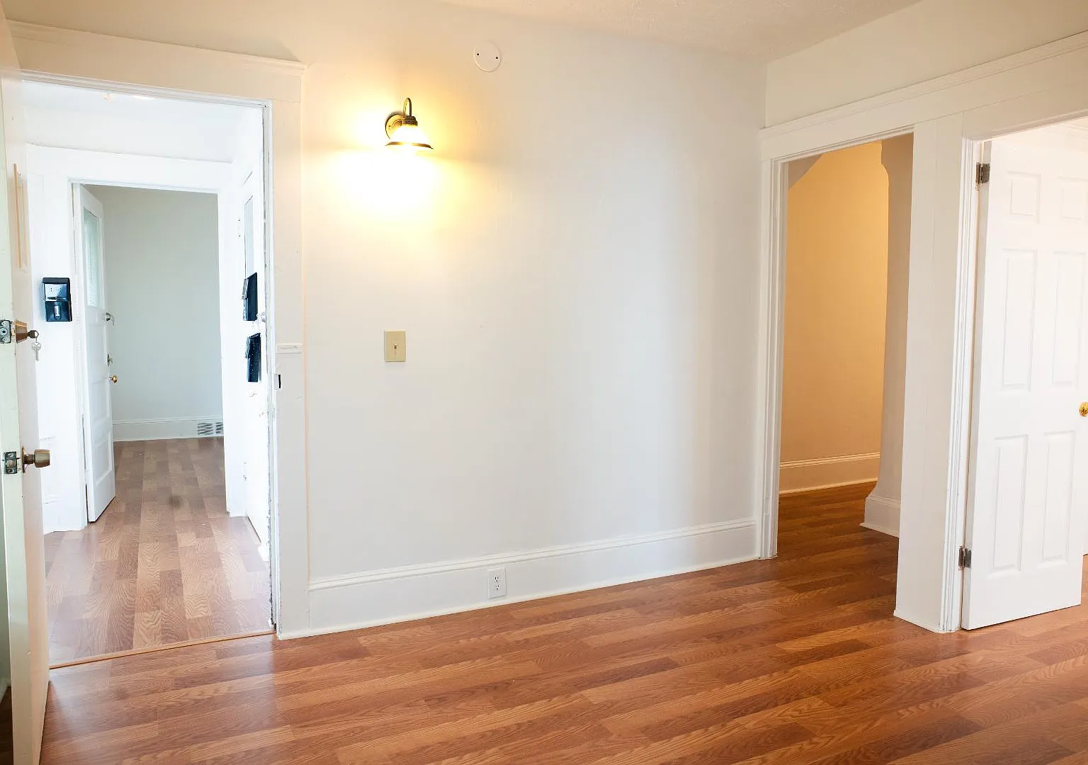 906 E 76th St - Unit 2 — Photo 2