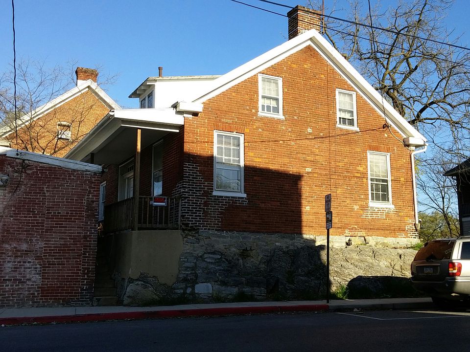 1st image of 301 N Cannon Ave