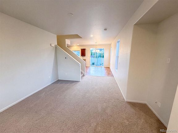 3rd image of 5573 Killarney Court
