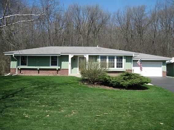 1st image of S29W29976 S Bethesda Cir