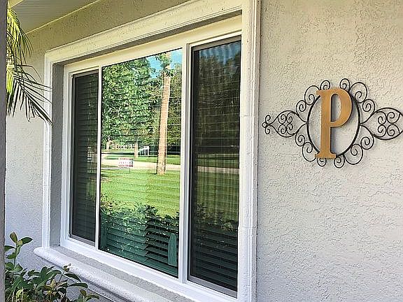 3rd image of 209 Palm Ave