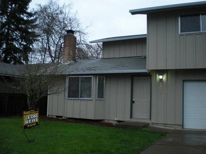1609 Carlton