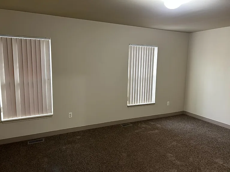 Unit Photo