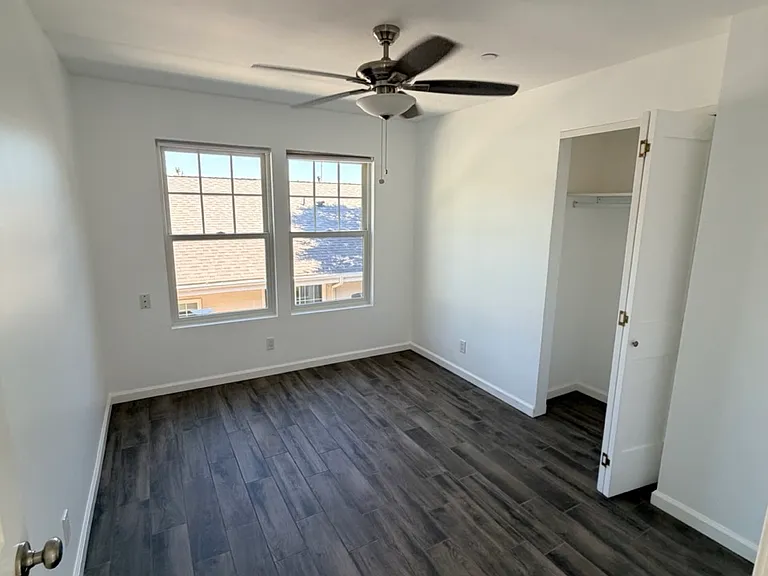 2640 Pickens Ave — Photo 11