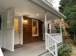 5 Kenneth Ct, Glen Cove, NY 11542