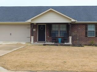 6 Fox Creek Ct, Pottsville, AR 72858