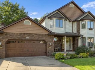 138 Dimatteo Dr, North Tonawanda, NY 14120