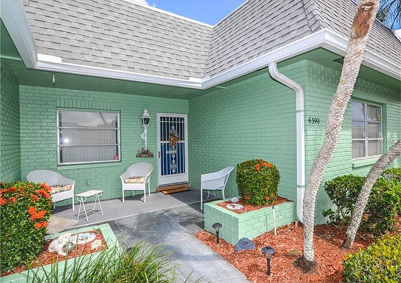 1st image of 6590 Golden Horseshoe Dr #V42s
