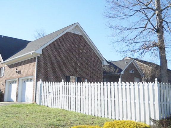 5th image of 100 Eagle Ct
