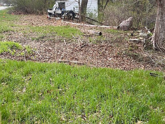 5th image of 1404 W Vistula St