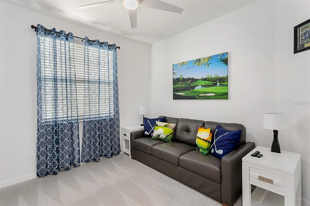 3 bed, 2.0 bath, 1286 sqft, $2,550 — Photo 4