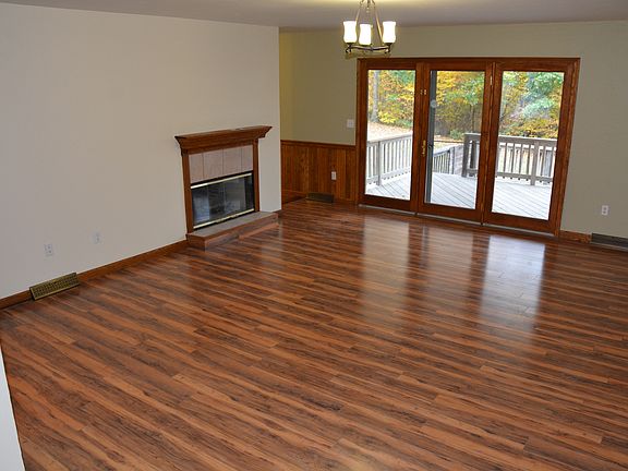 LR and back covered deck