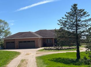 2978 W Rockton Rd, Rockton, IL 61072