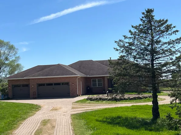2978 W Rockton Rd, Rockton, IL 61072