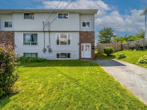 25 Linden Ct, Halifax, NS B2W 4X2