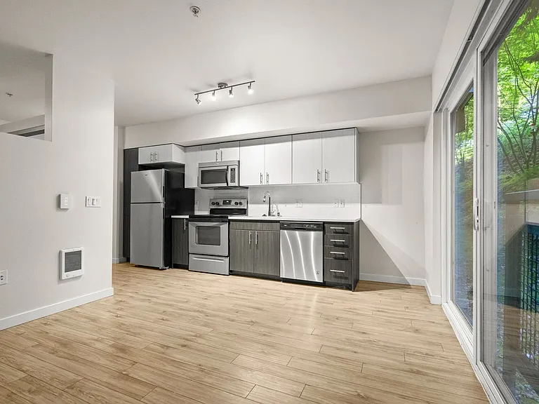 Contour Apartments — Photo 90