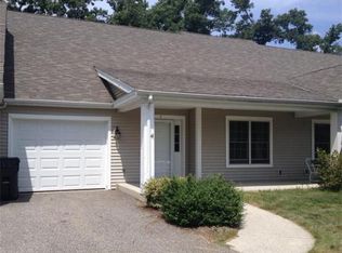 7 Lodge Ln UNIT 7, Wilbraham, MA 01095