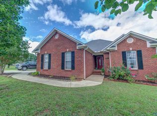 203 Tanner Point Dr, New Market, AL 35761